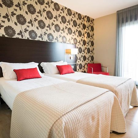 Hotel Piramide 2 Portonovo Kültér fotó
